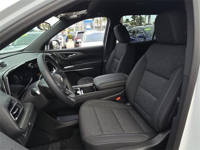 new 2025 Chevrolet Traverse car, priced at $38,037