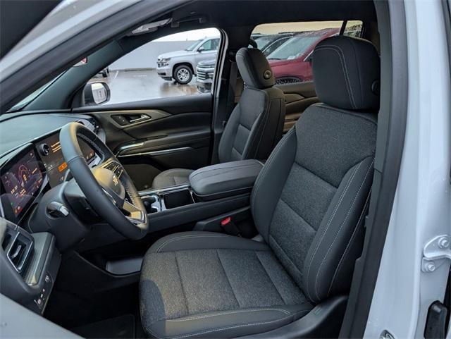 new 2025 Chevrolet Traverse car, priced at $37,886