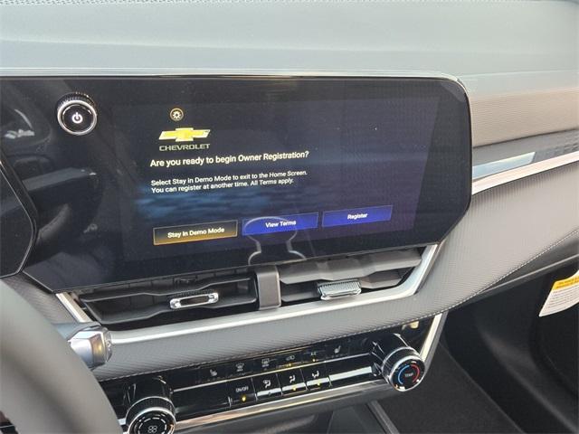 new 2025 Chevrolet Equinox car, priced at $26,712