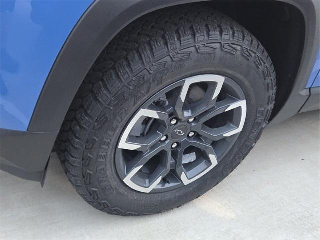 new 2025 Chevrolet Equinox car, priced at $31,438