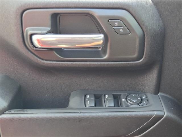 new 2025 Chevrolet Silverado 1500 car, priced at $39,421