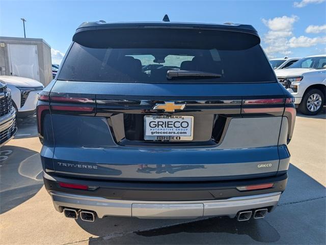 new 2026 Chevrolet Traverse car, priced at $39,326