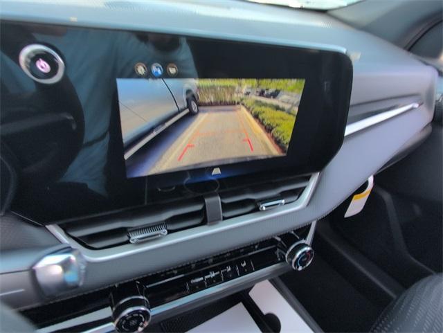 new 2026 Chevrolet Equinox car, priced at $24,490