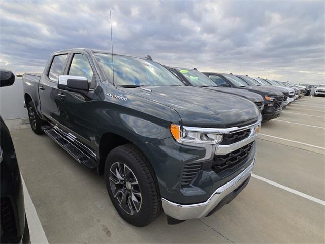 new 2025 Chevrolet Silverado 1500 car, priced at $47,639