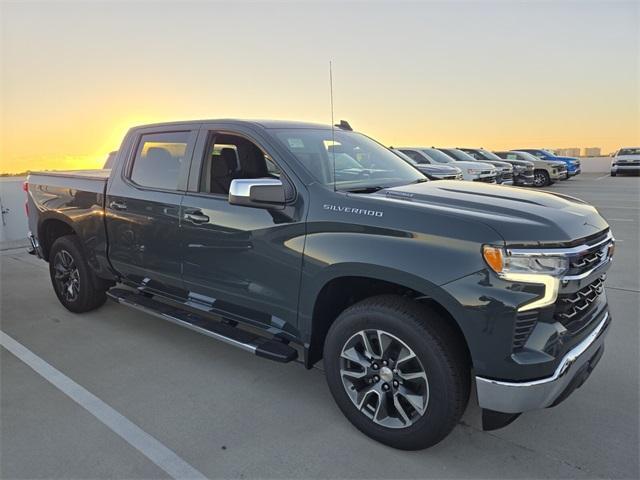 new 2025 Chevrolet Silverado 1500 car, priced at $43,639