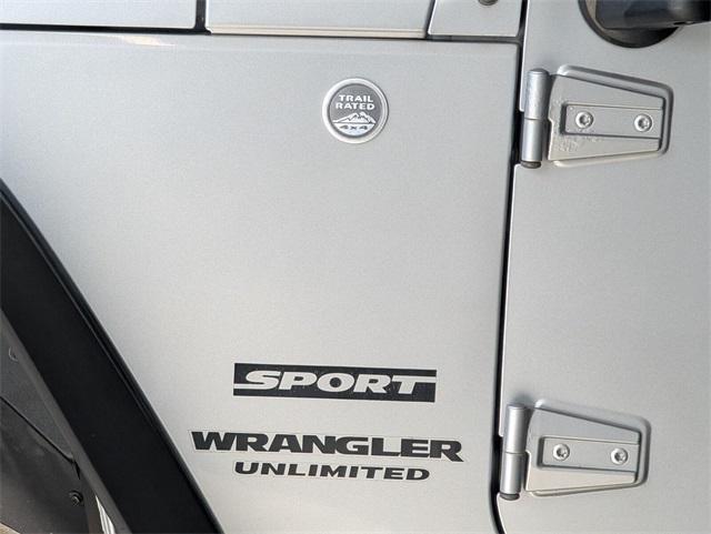 used 2015 Jeep Wrangler Unlimited car, priced at $16,932
