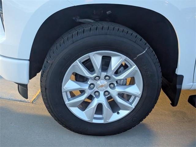 new 2026 Chevrolet Silverado 1500 car, priced at $40,914