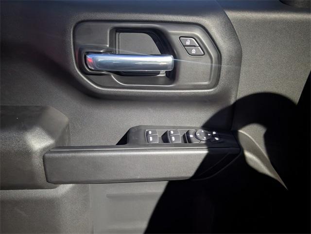 new 2026 Chevrolet Silverado 1500 car, priced at $40,914