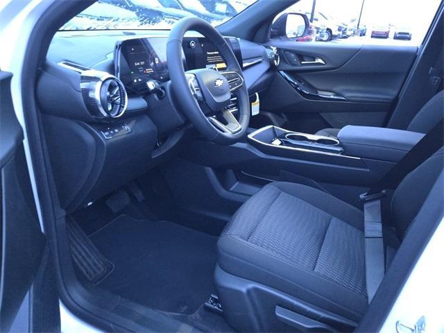 new 2025 Chevrolet Equinox car, priced at $26,847