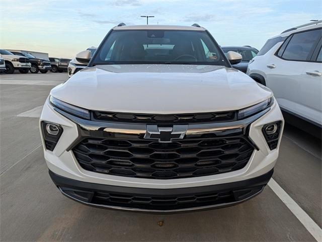 new 2025 Chevrolet TrailBlazer car, priced at $29,135