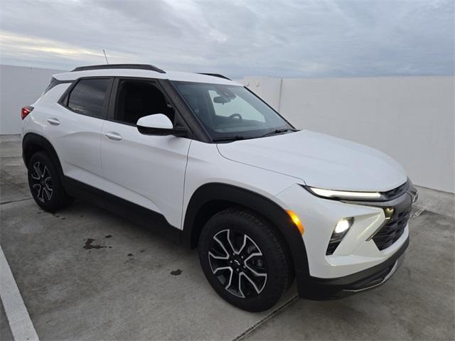 new 2025 Chevrolet TrailBlazer car, priced at $25,135