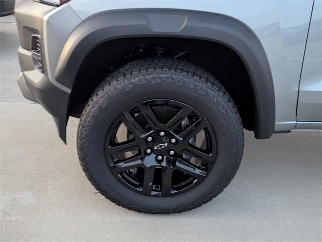 new 2025 Chevrolet Colorado car, priced at $42,120