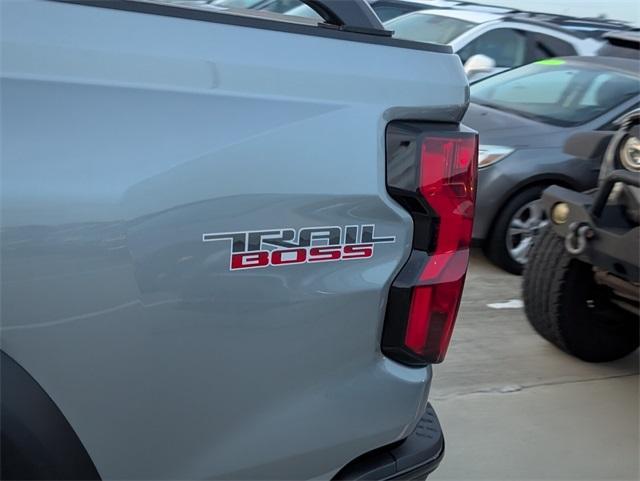 new 2025 Chevrolet Colorado car, priced at $42,120