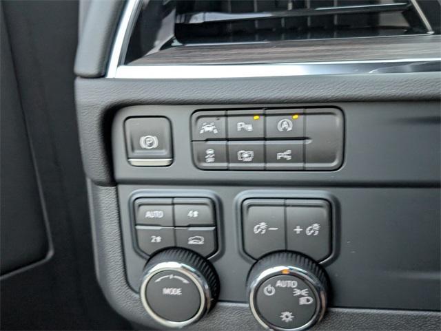 new 2025 Chevrolet Tahoe car, priced at $59,576