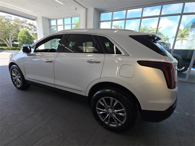 used 2021 Cadillac XT5 car, priced at $23,787