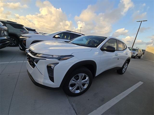 new 2025 Chevrolet Trax car, priced at $20,419