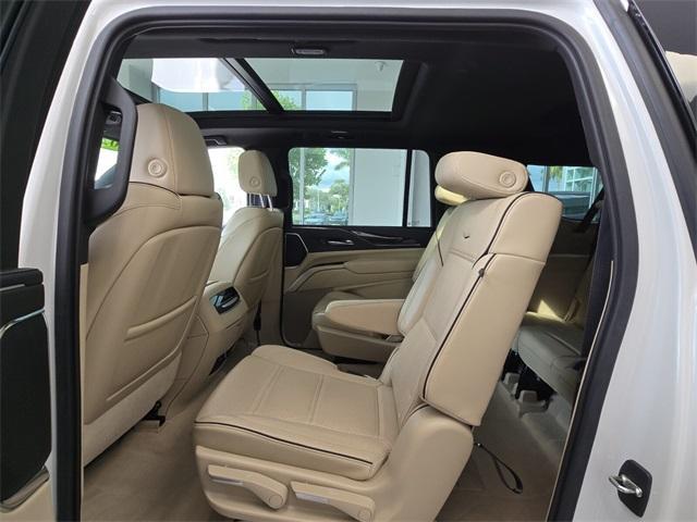 used 2021 Cadillac Escalade ESV car, priced at $61,400