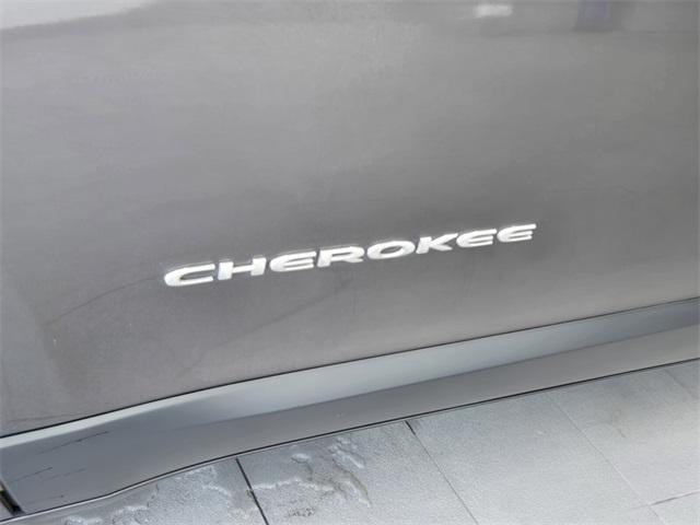 used 2019 Jeep Cherokee car, priced at $14,497