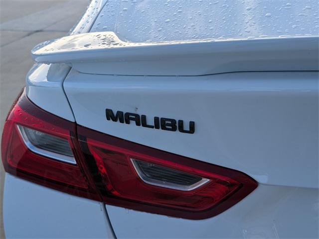 new 2024 Chevrolet Malibu car, priced at $22,162