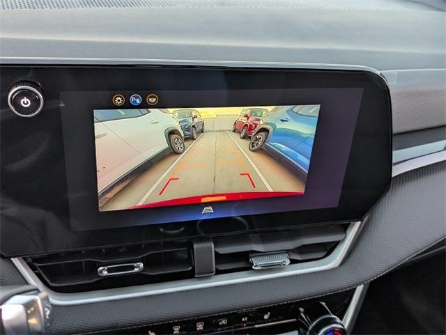 new 2026 Chevrolet Equinox car, priced at $24,985