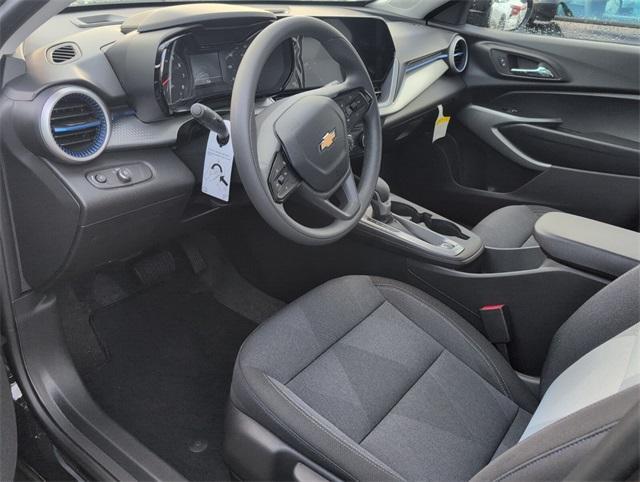 new 2025 Chevrolet Trax car, priced at $20,476
