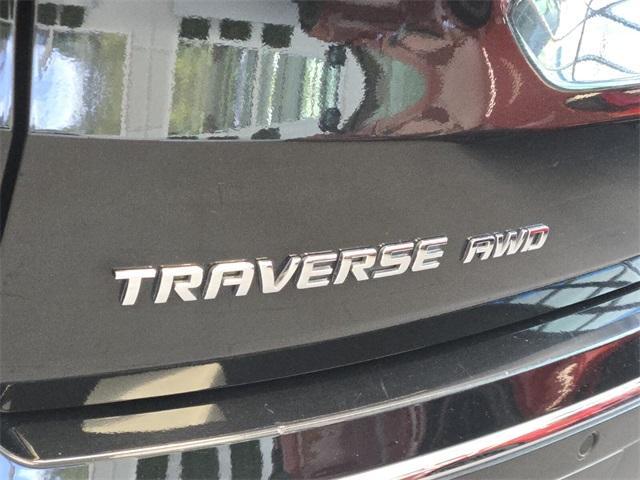 used 2019 Chevrolet Traverse car, priced at $27,192