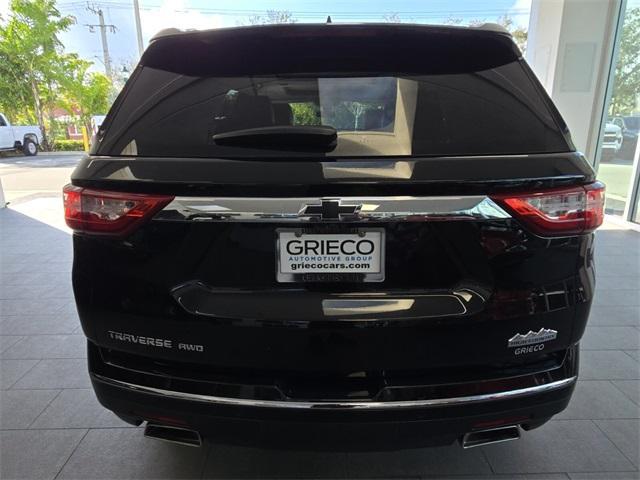 used 2019 Chevrolet Traverse car, priced at $27,192