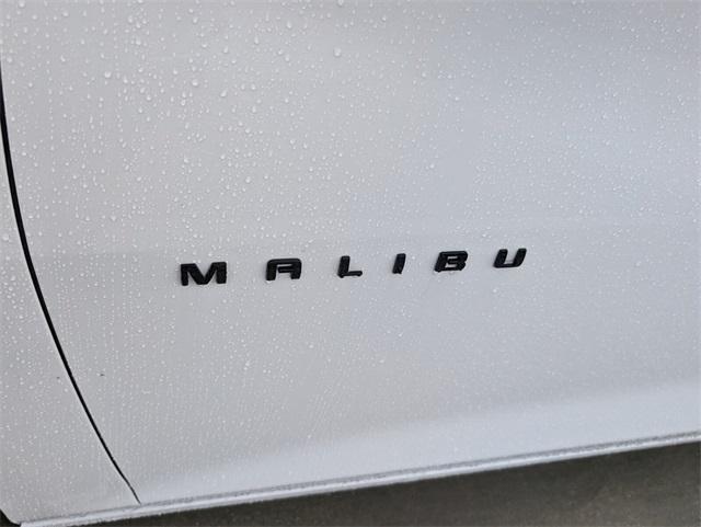 new 2024 Chevrolet Malibu car, priced at $22,420