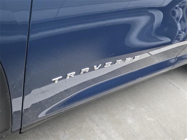 new 2025 Chevrolet Traverse car, priced at $42,495