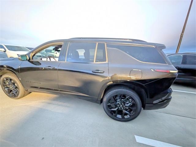 new 2026 Chevrolet Traverse car, priced at $53,270