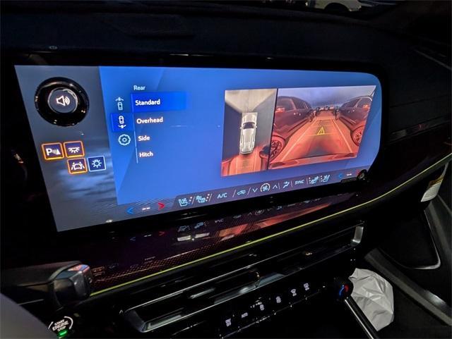 new 2026 Chevrolet Traverse car, priced at $53,270