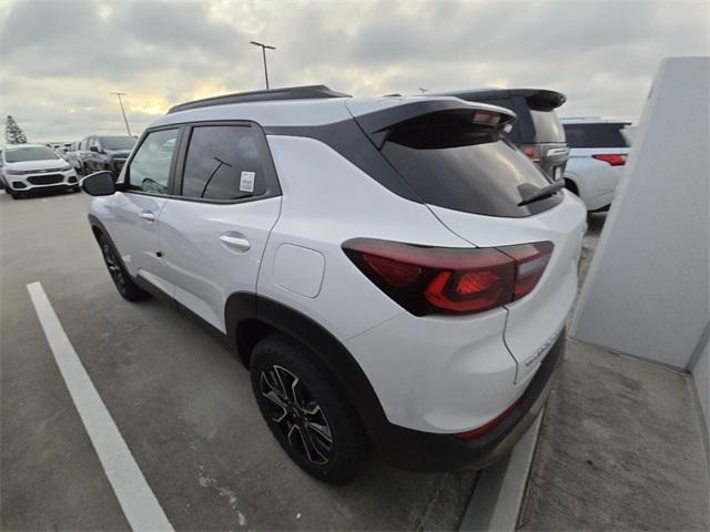 new 2025 Chevrolet TrailBlazer car, priced at $29,019