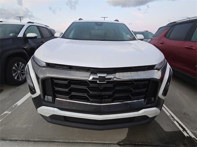 new 2025 Chevrolet Equinox car, priced at $31,425