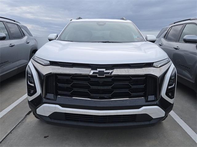 new 2025 Chevrolet Equinox car, priced at $31,425