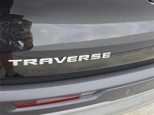 new 2025 Chevrolet Traverse car, priced at $42,495