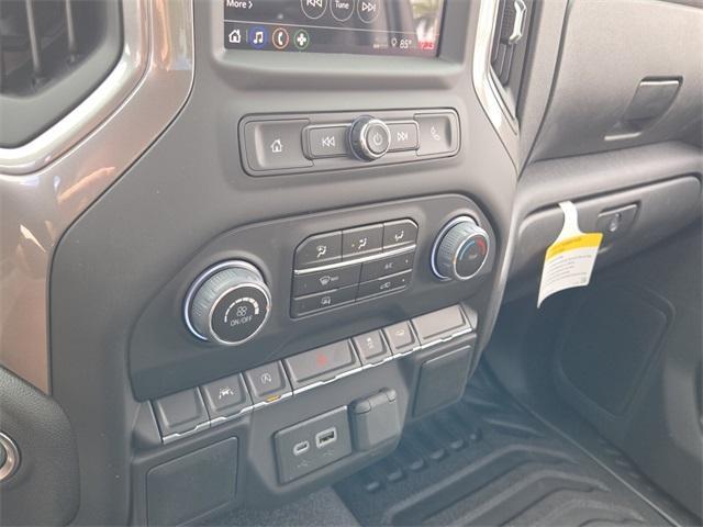 new 2025 Chevrolet Silverado 1500 car, priced at $70,862