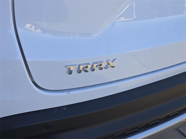 new 2025 Chevrolet Trax car, priced at $23,959