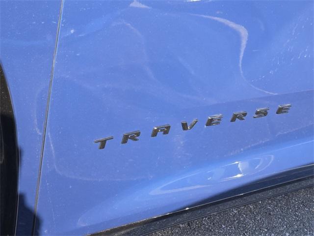 new 2025 Chevrolet Traverse car, priced at $54,299