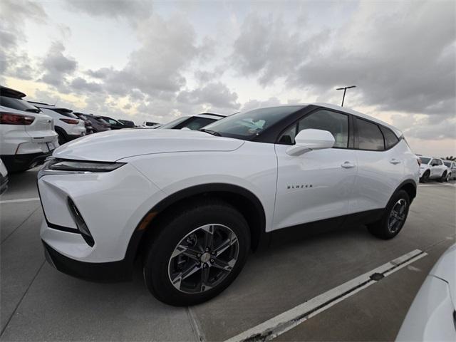 new 2025 Chevrolet Blazer car, priced at $34,375