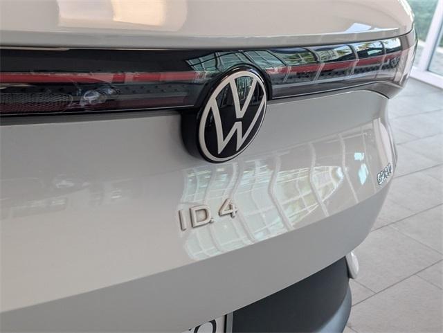 used 2021 Volkswagen ID.4 car, priced at $20,625