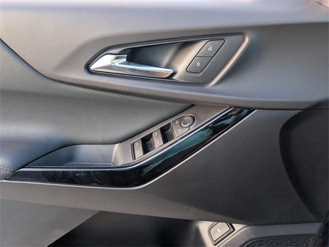 new 2026 Chevrolet Equinox car, priced at $28,040