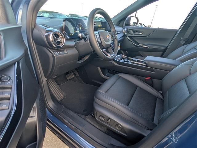 new 2026 Chevrolet Equinox car, priced at $28,040