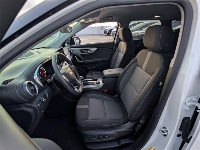new 2025 Chevrolet Blazer car, priced at $32,611