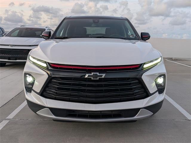 new 2025 Chevrolet Blazer car, priced at $32,611