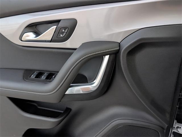 new 2025 Chevrolet Blazer car, priced at $32,611
