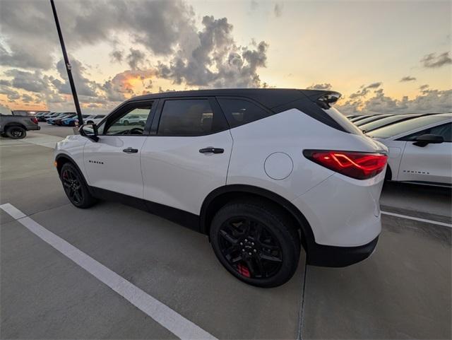 new 2025 Chevrolet Blazer car, priced at $32,611