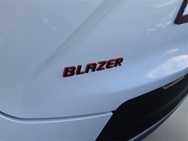 new 2025 Chevrolet Blazer car, priced at $36,611