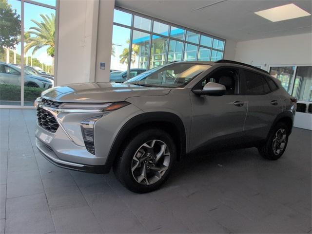 used 2024 Chevrolet Trax car, priced at $20,885