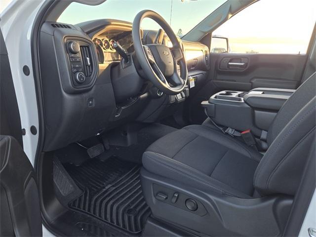 new 2025 Chevrolet Silverado 1500 car, priced at $41,379