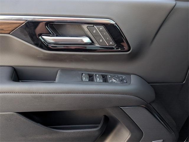 new 2025 Chevrolet Suburban car, priced at $84,110